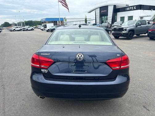 2012 Volkswagen Passat 2.5 SE