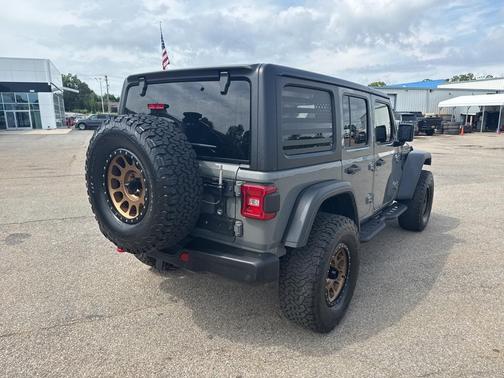 2023 Jeep Wrangler Rubicon