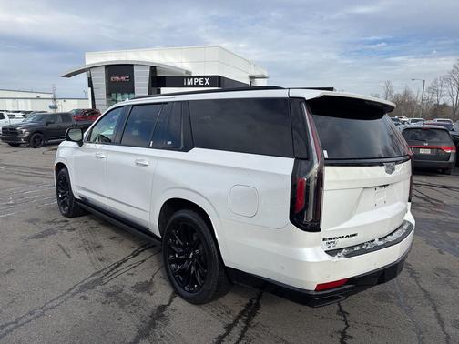 2023 Cadillac Escalade ESV Sport Platinum