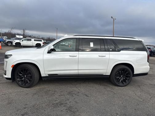 2023 Cadillac Escalade ESV Sport Platinum