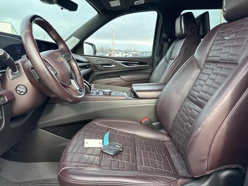 2023 Cadillac Escalade ESV Sport Platinum