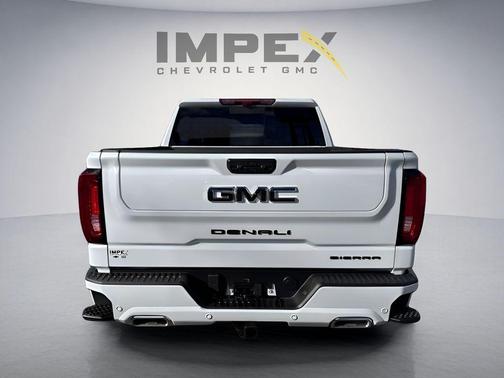 Glacier White Tricoat 2026 GMC Sierra 1500 Denali Ultimate