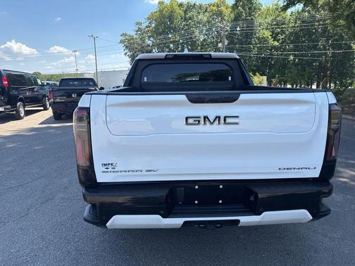 Summit White 2025 GMC Sierra EV Extended Range Denali