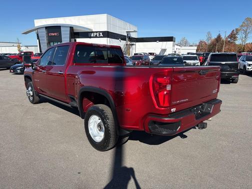 2023 Chevrolet Silverado 3500 High Country