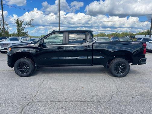 2023 Chevrolet Silverado 1500 LT Trail Boss
