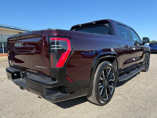 Dark Ember Tintcoat 2025 GMC Sierra EV Extended Range Denali