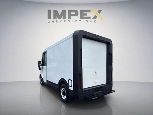 Oyster White 2026 Chevrolet BrightDrop 400 EJY