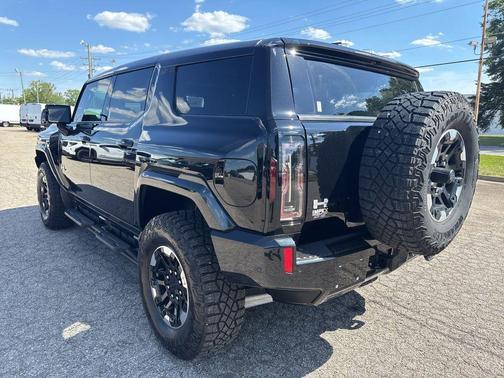 Void Black 2025 GMC HUMMER EV SUV 3X