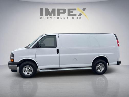 Summit White 2024 Chevrolet Express 2500 LT