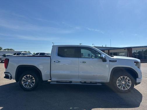Glacier White Tricoat 2026 GMC Sierra 1500 Denali