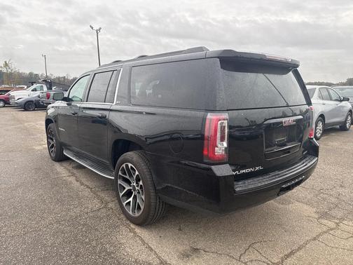 2016 GMC Yukon XL SLT