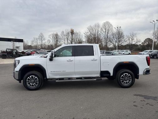 2025 GMC Sierra 2500 SLT