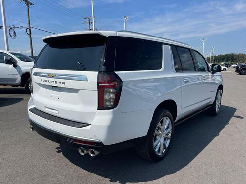 2024 Chevrolet Suburban 4WD High Country