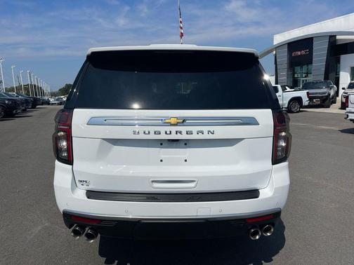 2024 Chevrolet Suburban 4WD High Country