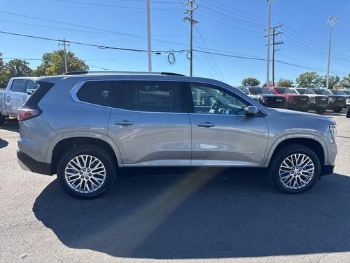 2025 GMC Acadia Denali