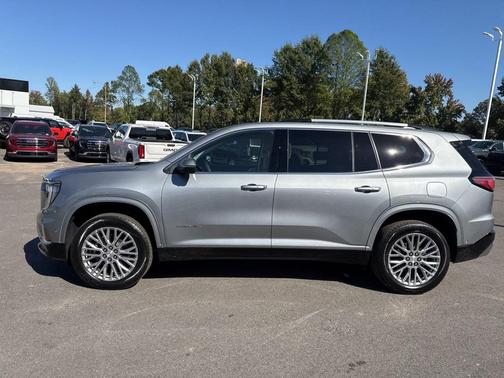 2025 GMC Acadia Denali