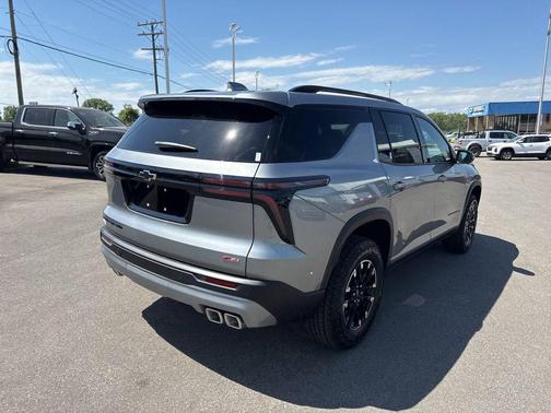 Gray 2026 Chevrolet Traverse AWD Z71