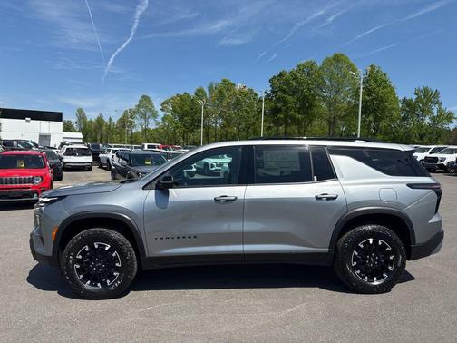 Gray 2026 Chevrolet Traverse AWD Z71