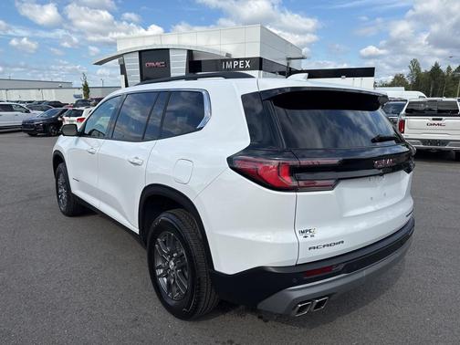 2025 GMC Acadia FWD Elevation