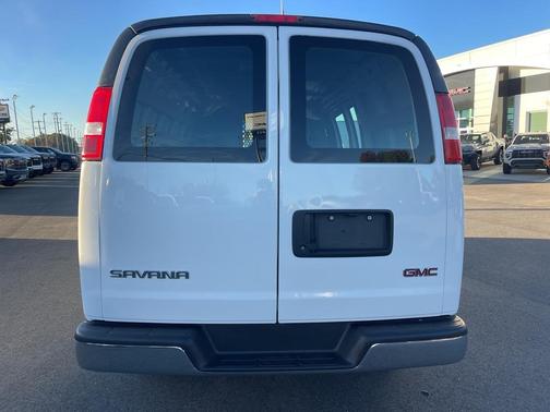 2023 GMC Savana 2500 Work Van