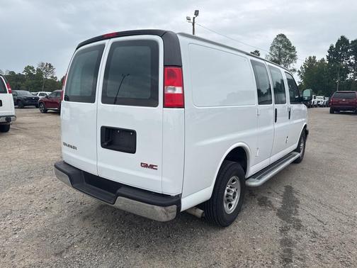 2023 GMC Savana 2500 Work Van
