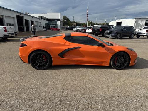 2023 Chevrolet Corvette Stingray w/1LT