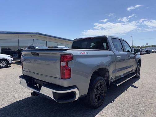 Sterling Gray Metallic 2023 Chevrolet Silverado 1500 LT