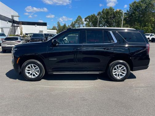2025 Chevrolet Tahoe LS