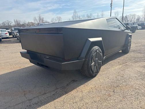 2024 Tesla Cybertruck All-Wheel Drive