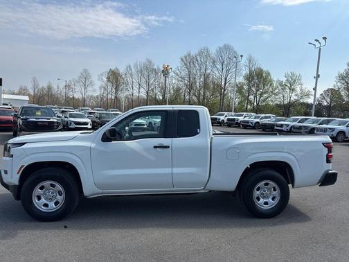 Glacier White 2022 Nissan Frontier S