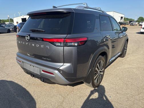 Gray 2025 Nissan Pathfinder Platinum FWD