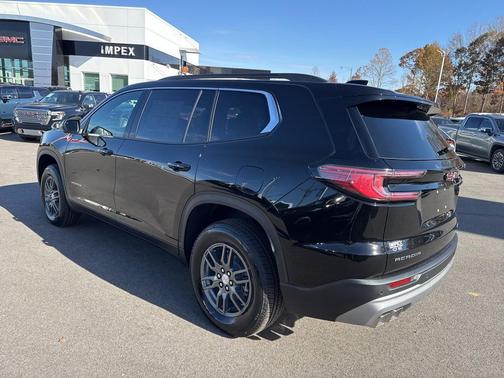 2026 GMC Acadia Elevation FWD
