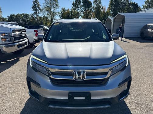 2019 Honda Pilot Touring 8-Passenger