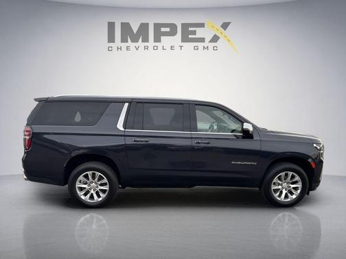 Gray 2023 Chevrolet Suburban Premier