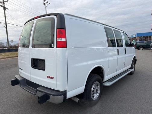 2024 GMC Savana 2500 Work Van