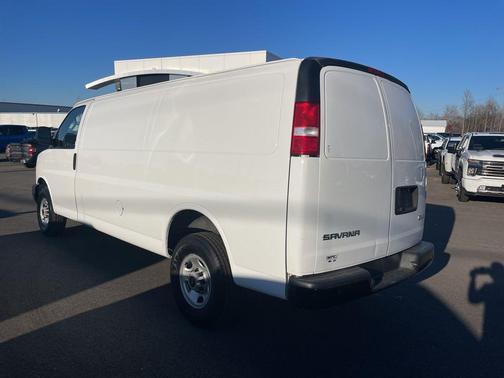 2024 GMC Savana 2500 Work Van