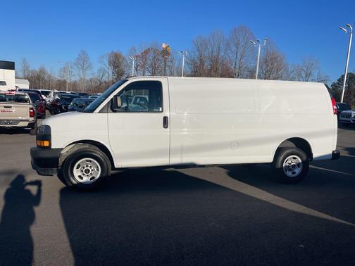 2024 GMC Savana 2500 Work Van