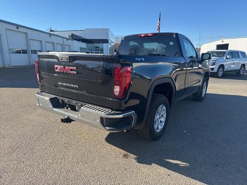 2025 GMC Sierra 1500 Pro