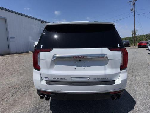 White Frost Tricoat 2023 GMC Yukon XL Denali