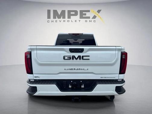Glacier White Tricoat 2026 GMC Sierra 2500 Denali Ultimate