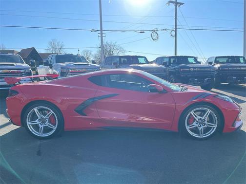 2022 Chevrolet Corvette Stingray w/2LT