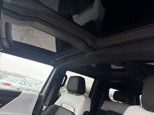 2024 GMC HUMMER EV SUV 2X