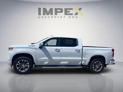 Polar White Tricoat 2026 Chevrolet Silverado 1500 High Country
