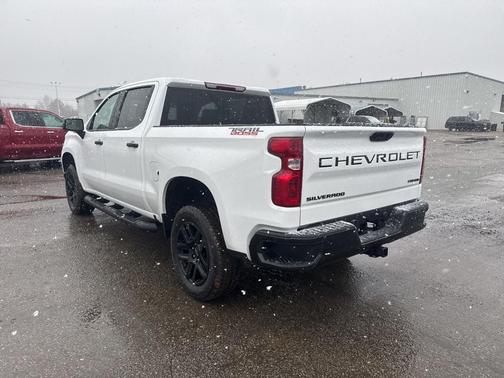 2025 Chevrolet Silverado 1500 Custom Trail Boss