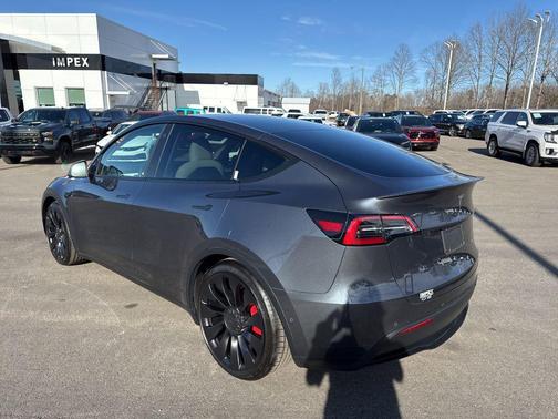 2022 Tesla Model Y Performance Dual Motor All-Wheel Drive