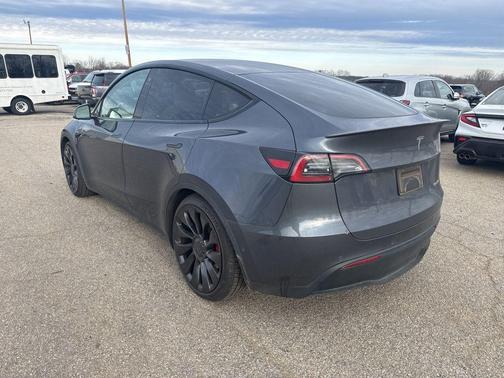2022 Tesla Model Y Performance Dual Motor All-Wheel Drive