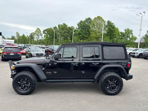 Black Clearcoat 2019 Jeep Wrangler Unlimited Rubicon