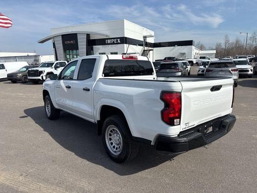 2024 Chevrolet Colorado WT