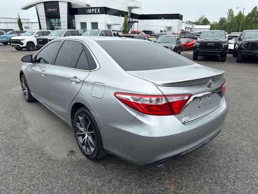 Celestial Silver Metallic 2016 Toyota Camry XSE