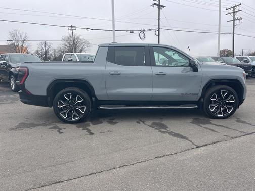 2024 GMC Sierra EV Denali Edition 1